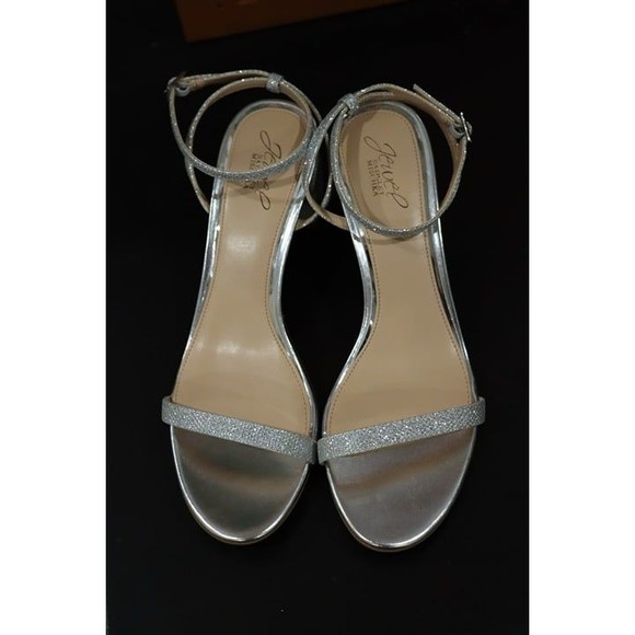 Badgley Mischka Danni II Low Block Heeled Strap Sandals Womens 10 Pumps Silver - Picture 8 of 8
